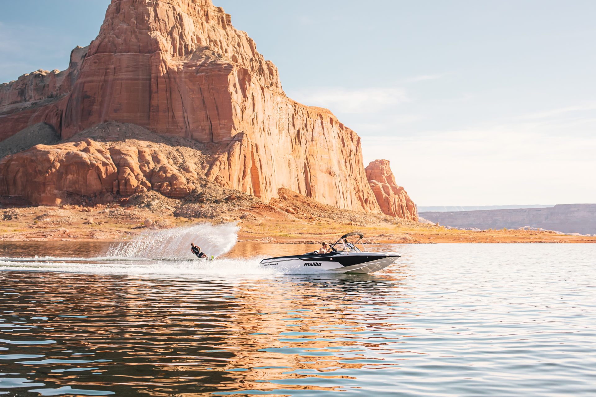 Malibu wakeboat session in the Utah desert